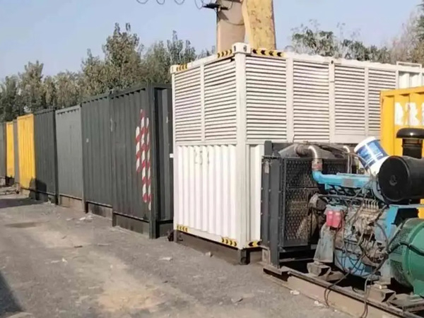 牟定200KW柴油发电机机组每小时油耗是多少?